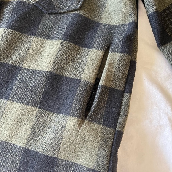 RDI green plaid shacket size XL - Picture 3 of 4